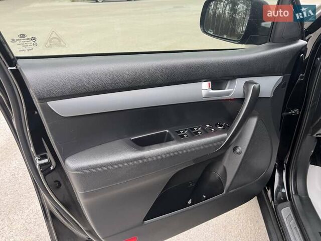 Черный Киа Соренто, объемом двигателя 2.2 л и пробегом 230 тыс. км за 17800 $, фото 51 на Automoto.ua