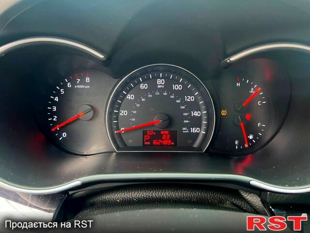 Черный Киа Соренто, объемом двигателя 2.4 л и пробегом 265 тыс. км за 12000 $, фото 6 на Automoto.ua