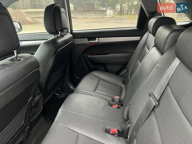 Черный Киа Соренто, объемом двигателя 2.2 л и пробегом 230 тыс. км за 17800 $, фото 88 на Automoto.ua