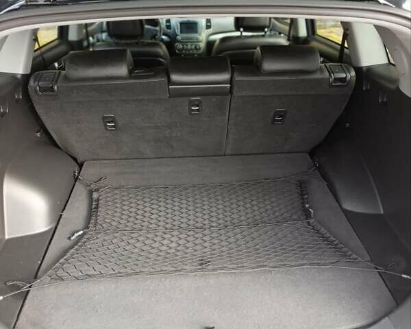 Чорний Кіа Соренто, об'ємом двигуна 2.2 л та пробігом 275 тис. км за 16900 $, фото 75 на Automoto.ua