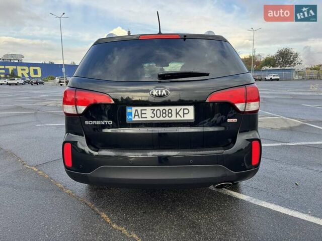 Киа Соренто 2014 в Днепре (Днепропетровске) на Automoto.ua Черный Киа Соренто, объемом двигателя 2.35 л и пробегом 160 тыс. км за 12000 $, фото 5 на Automoto.ua