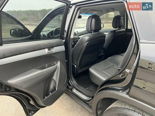 Чорний Кіа Соренто, об'ємом двигуна 2.2 л та пробігом 234 тис. км за 17300 $, фото 77 на Automoto.ua