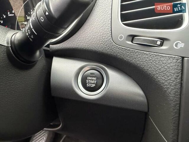 Чорний Кіа Соренто, об'ємом двигуна 2.2 л та пробігом 114 тис. км за 20200 $, фото 28 на Automoto.ua