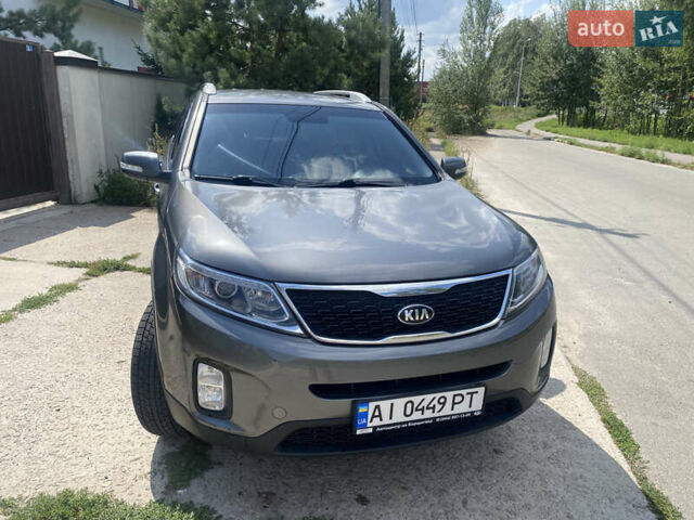 Чорний Кіа Соренто, об'ємом двигуна 2.2 л та пробігом 242 тис. км за 15600 $, фото 2 на Automoto.ua