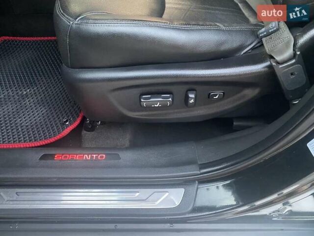 Черный Киа Соренто, объемом двигателя 2.2 л и пробегом 230 тыс. км за 15900 $, фото 24 на Automoto.ua