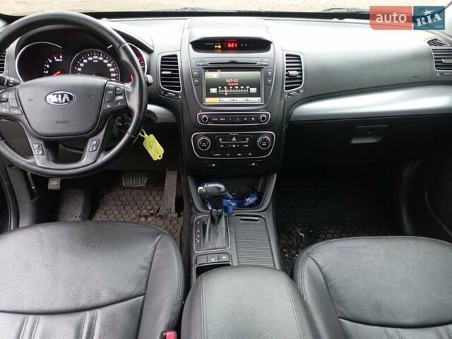 Черный Киа Соренто, объемом двигателя 2.2 л и пробегом 220 тыс. км за 16300 $, фото 9 на Automoto.ua
