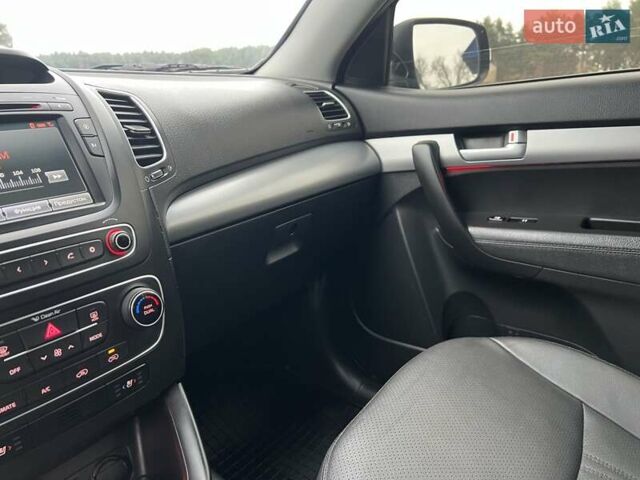 Черный Киа Соренто, объемом двигателя 2.2 л и пробегом 230 тыс. км за 17800 $, фото 67 на Automoto.ua