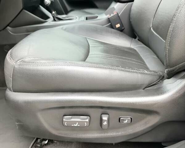 Черный Киа Соренто, объемом двигателя 2.2 л и пробегом 225 тыс. км за 16999 $, фото 47 на Automoto.ua