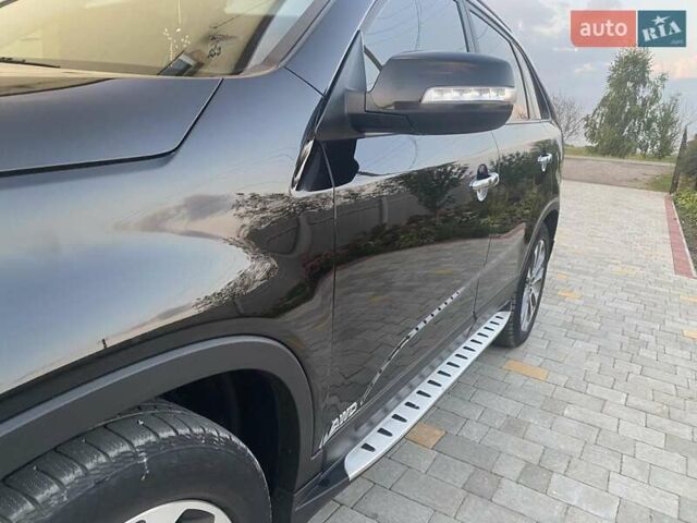 Черный Киа Соренто, объемом двигателя 2.2 л и пробегом 230 тыс. км за 15900 $, фото 13 на Automoto.ua