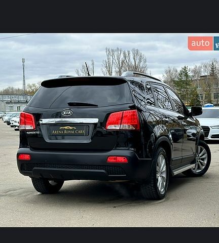 Чорний Кіа Соренто, об'ємом двигуна 24 л та пробігом 0 тис. км за 11900 $, фото 2 на Automoto.ua