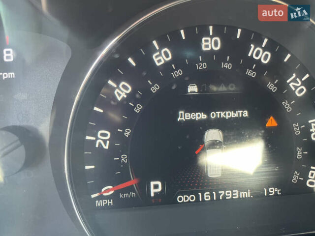 Черный Киа Соренто, объемом двигателя 2.36 л и пробегом 260 тыс. км за 14000 $, фото 15 на Automoto.ua