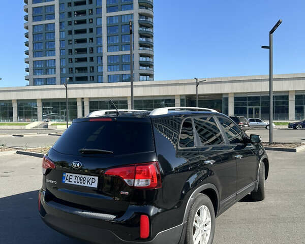 Чорний Кіа Соренто, об'ємом двигуна 2.4 л та пробігом 180 тис. км за 12000 $, фото 2 на Automoto.ua