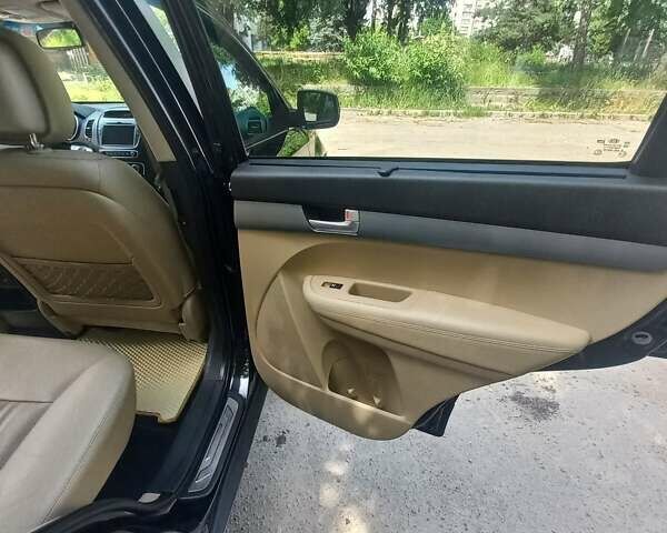 Черный Киа Соренто, объемом двигателя 2.2 л и пробегом 160 тыс. км за 17500 $, фото 26 на Automoto.ua