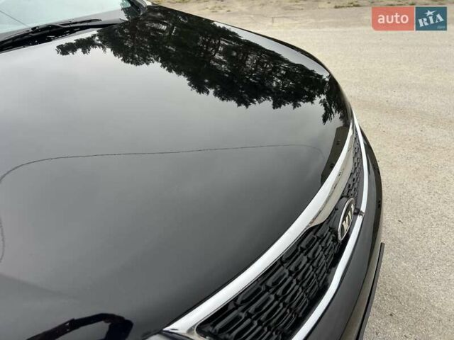 Черный Киа Соренто, объемом двигателя 2.2 л и пробегом 230 тыс. км за 17800 $, фото 49 на Automoto.ua