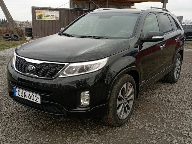 Чорний Кіа Соренто, об'ємом двигуна 2 л та пробігом 220 тис. км за 16300 $, фото 4 на Automoto.ua