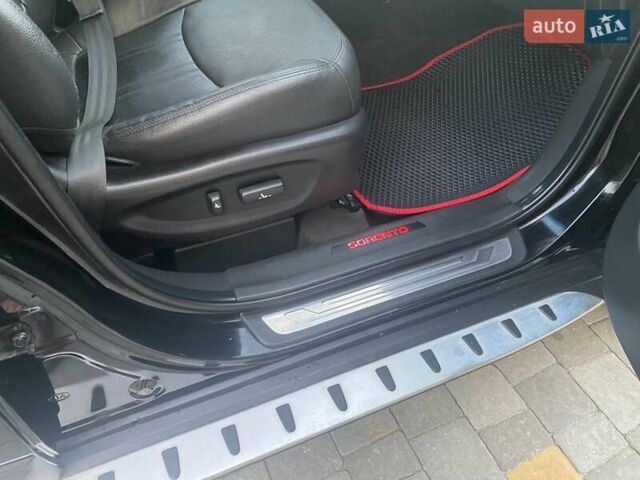 Черный Киа Соренто, объемом двигателя 2.2 л и пробегом 230 тыс. км за 15900 $, фото 7 на Automoto.ua
