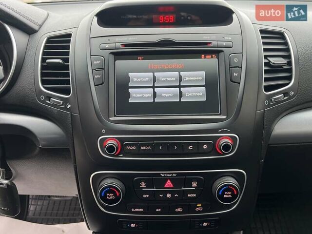 Черный Киа Соренто, объемом двигателя 2.2 л и пробегом 230 тыс. км за 17800 $, фото 64 на Automoto.ua