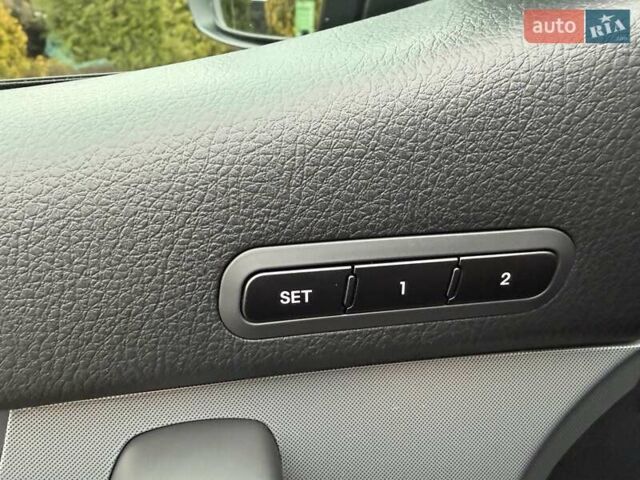 Чорний Кіа Соренто, об'ємом двигуна 2.2 л та пробігом 114 тис. км за 20200 $, фото 38 на Automoto.ua