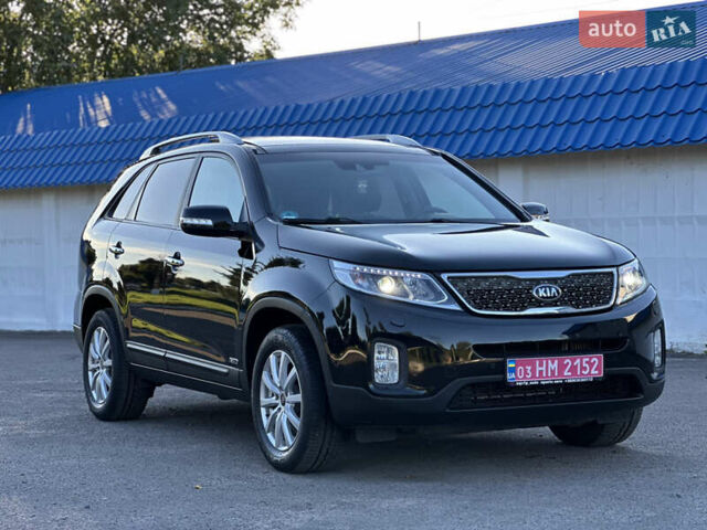 Чорний Кіа Соренто, об'ємом двигуна 2.2 л та пробігом 250 тис. км за 17500 $, фото 7 на Automoto.ua