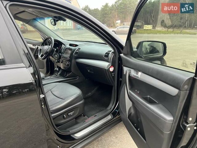 Чорний Кіа Соренто, об'ємом двигуна 2.2 л та пробігом 234 тис. км за 17300 $, фото 63 на Automoto.ua