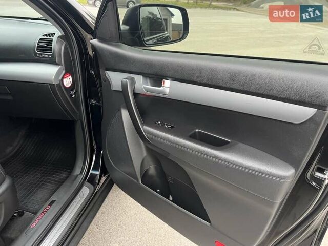 Черный Киа Соренто, объемом двигателя 2.2 л и пробегом 230 тыс. км за 17800 $, фото 70 на Automoto.ua