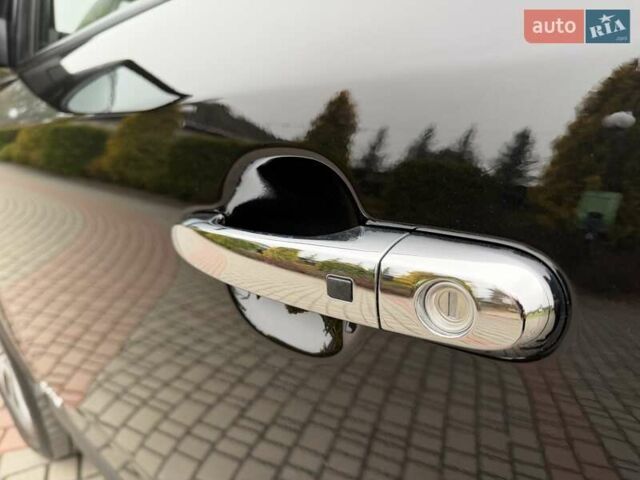 Чорний Кіа Соренто, об'ємом двигуна 2.2 л та пробігом 114 тис. км за 20200 $, фото 45 на Automoto.ua