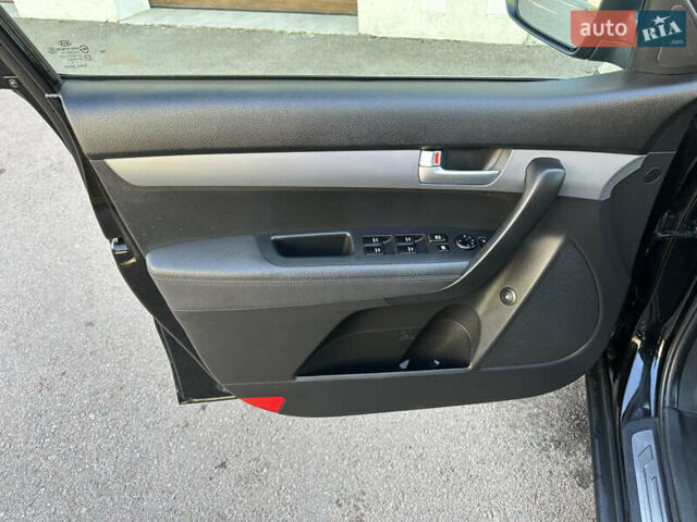 Киа Соренто 2014 в Ровно на Automoto.ua Черный Киа Соренто, объемом двигателя 2.2 л и пробегом 229 тыс. км за 16600 $, фото 11 на Automoto.ua