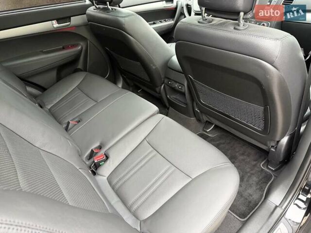 Чорний Кіа Соренто, об'ємом двигуна 2.2 л та пробігом 114 тис. км за 20200 $, фото 64 на Automoto.ua