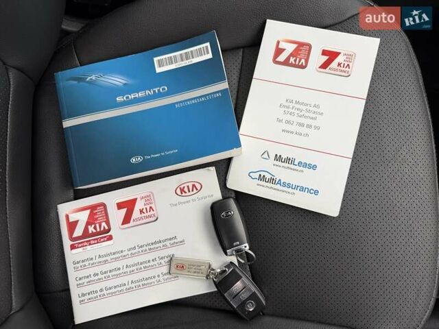 Чорний Кіа Соренто, об'ємом двигуна 2.2 л та пробігом 114 тис. км за 20200 $, фото 98 на Automoto.ua