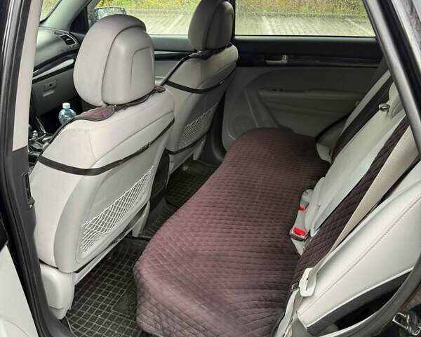 Киа Соренто 2014 в Киеве на Automoto.ua Черный Киа Соренто, объемом двигателя 2.36 л и пробегом 155 тыс. км за 12500 $, фото 2 на Automoto.ua