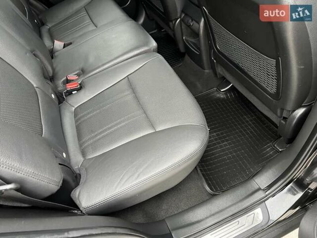 Черный Киа Соренто, объемом двигателя 2.2 л и пробегом 230 тыс. км за 17800 $, фото 77 на Automoto.ua