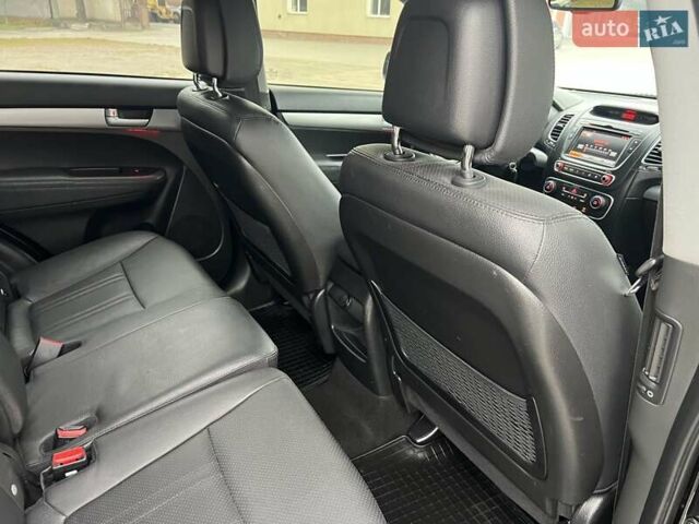 Черный Киа Соренто, объемом двигателя 2.2 л и пробегом 230 тыс. км за 17800 $, фото 78 на Automoto.ua