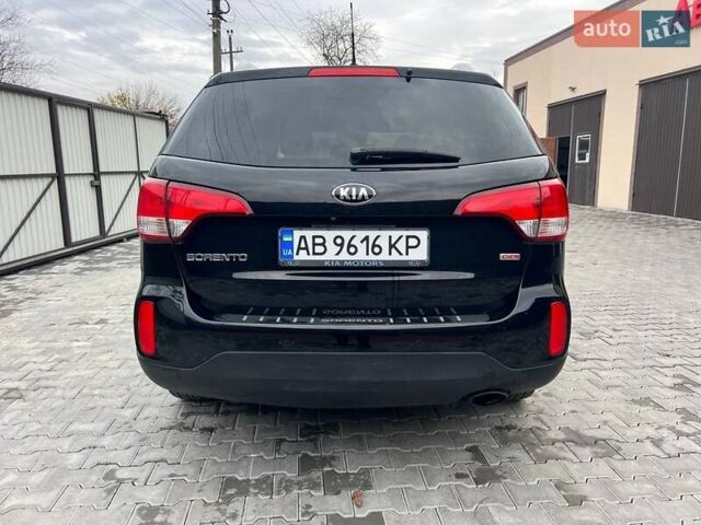 Черный Киа Соренто, объемом двигателя 2.35 л и пробегом 260 тыс. км за 11900 $, фото 3 на Automoto.ua