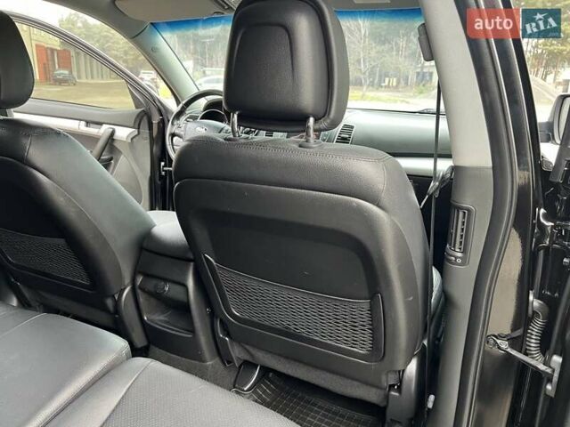 Чорний Кіа Соренто, об'ємом двигуна 2.2 л та пробігом 234 тис. км за 17300 $, фото 75 на Automoto.ua