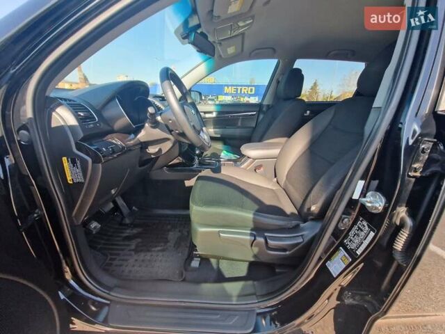 Черный Киа Соренто, объемом двигателя 2.36 л и пробегом 112 тыс. км за 11800 $, фото 9 на Automoto.ua
