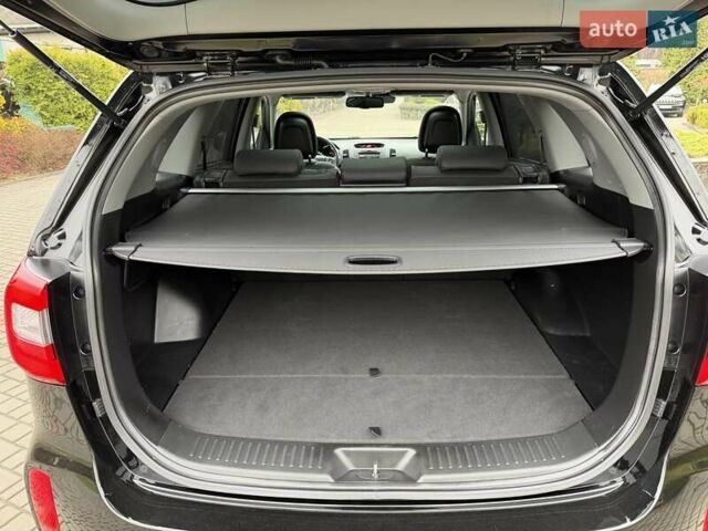 Чорний Кіа Соренто, об'ємом двигуна 2.2 л та пробігом 114 тис. км за 20200 $, фото 68 на Automoto.ua