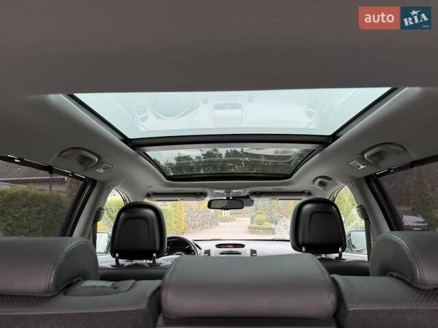 Чорний Кіа Соренто, об'ємом двигуна 2.2 л та пробігом 114 тис. км за 20200 $, фото 74 на Automoto.ua