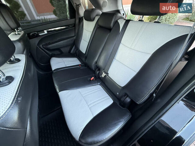 Чорний Кіа Соренто, об'ємом двигуна 2.2 л та пробігом 233 тис. км за 17400 $, фото 41 на Automoto.ua
