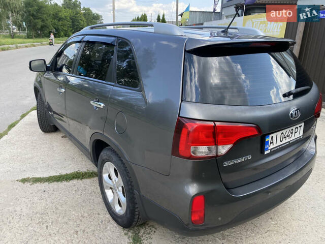 Чорний Кіа Соренто, об'ємом двигуна 2.2 л та пробігом 242 тис. км за 15600 $, фото 7 на Automoto.ua