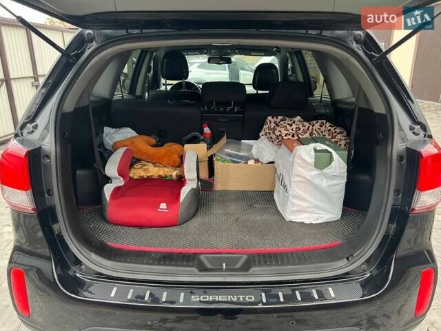 Черный Киа Соренто, объемом двигателя 2.35 л и пробегом 260 тыс. км за 11900 $, фото 10 на Automoto.ua