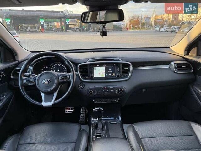 Чорний Кіа Соренто, об'ємом двигуна 2.2 л та пробігом 248 тис. км за 21500 $, фото 44 на Automoto.ua