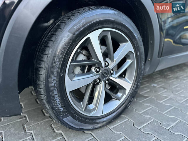 Черный Киа Соренто, объемом двигателя 2.36 л и пробегом 187 тыс. км за 12250 $, фото 33 на Automoto.ua