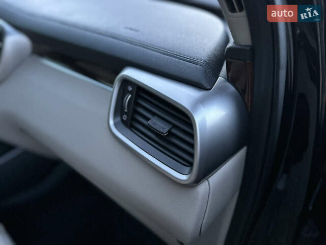 Черный Киа Соренто, объемом двигателя 2.36 л и пробегом 187 тыс. км за 12250 $, фото 102 на Automoto.ua