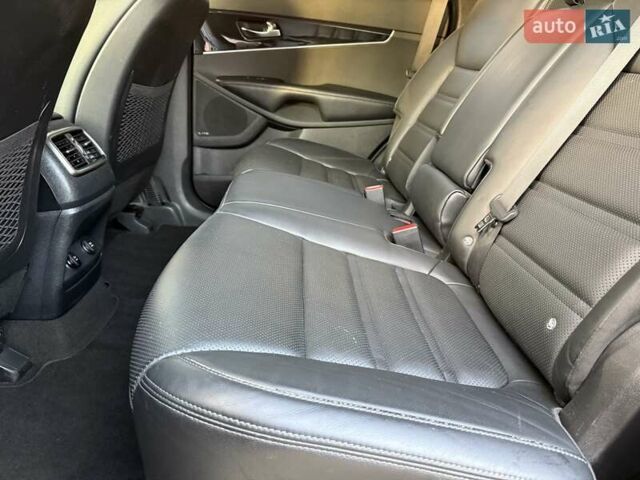 Черный Киа Соренто, объемом двигателя 2.2 л и пробегом 248 тыс. км за 21500 $, фото 37 на Automoto.ua