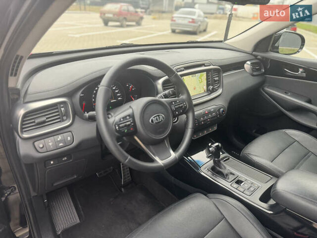 Черный Киа Соренто, объемом двигателя 2.2 л и пробегом 196 тыс. км за 22150 $, фото 30 на Automoto.ua