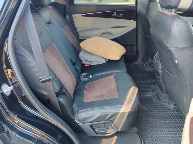 Черный Киа Соренто, объемом двигателя 2.4 л и пробегом 130 тыс. км за 13500 $, фото 4 на Automoto.ua