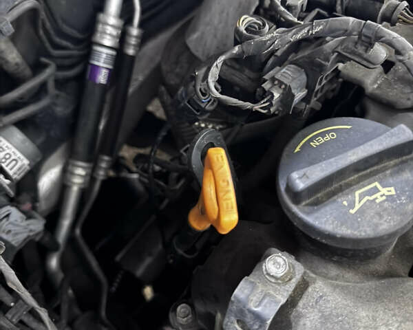 Черный Киа Соренто, объемом двигателя 2.2 л и пробегом 159 тыс. км за 21700 $, фото 45 на Automoto.ua