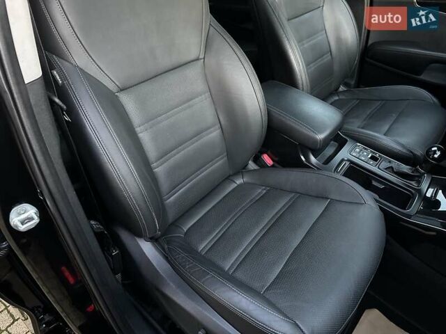 Черный Киа Соренто, объемом двигателя 2.2 л и пробегом 120 тыс. км за 20444 $, фото 192 на Automoto.ua