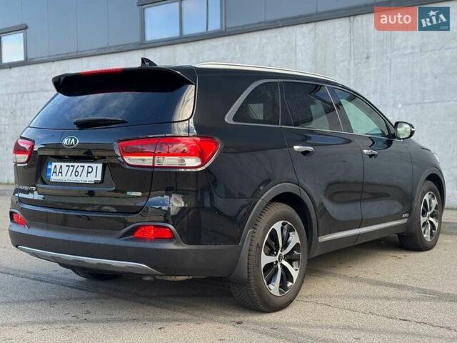 Черный Киа Соренто, объемом двигателя 2.2 л и пробегом 160 тыс. км за 21900 $, фото 6 на Automoto.ua