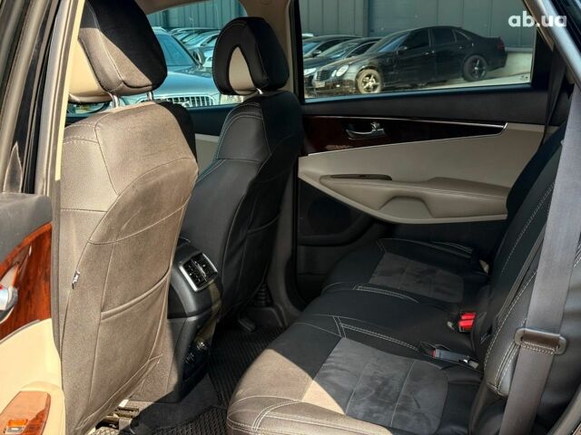 Черный Киа Соренто, объемом двигателя 2.4 л и пробегом 180 тыс. км за 14590 $, фото 22 на Automoto.ua